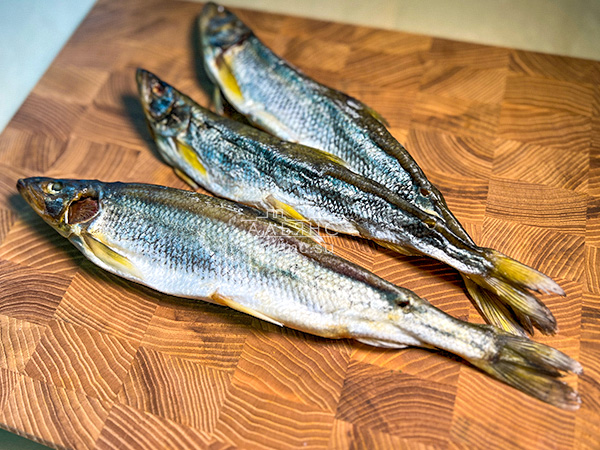 Корюшка без икры вяленая ГОСТ (крупная) в Голицино