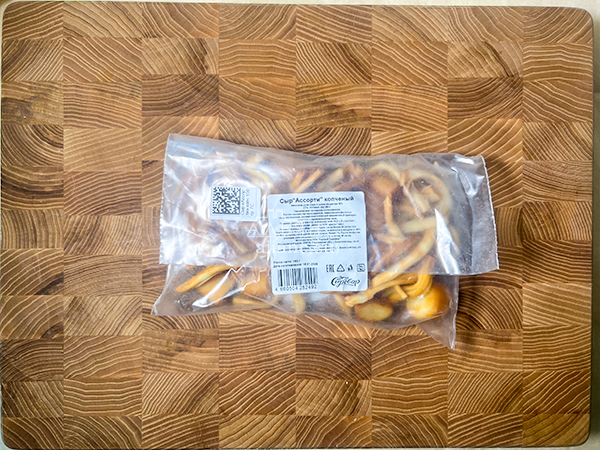 Сыр 150 гр ГОРНЫЙ СЫРОВАР (Ассорти копчёный) в Голицино