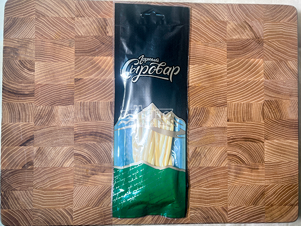 Сыр 60 гр ГОРНЫЙ СЫРОВАР (Нити копчёные) в Голицино