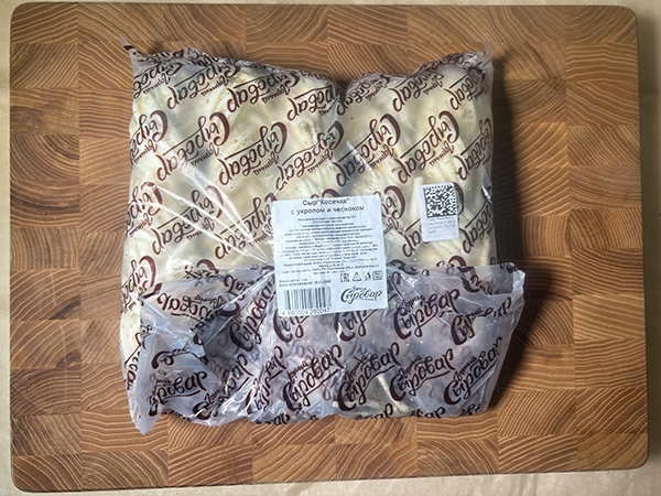 Сыр 1 кг ГОРНЫЙ СЫРОВАР (Косичка с укропом и чесноком) в Голицино