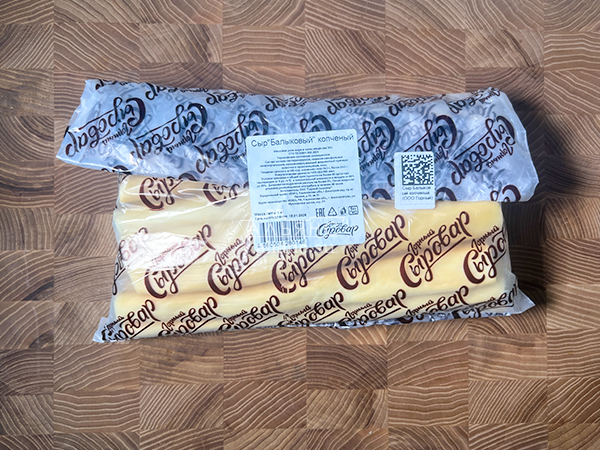 Сыр 1 кг ГОРНЫЙ СЫРОВАР (Балыковый копчёный) в Голицино